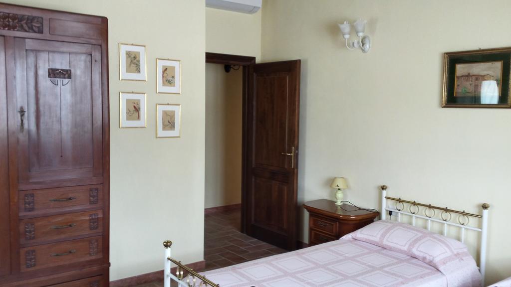 Вилла Agriturismo Podere La Cascata Масса-Мариттима Экстерьер фото